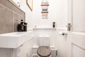 Separate wc- click for photo gallery